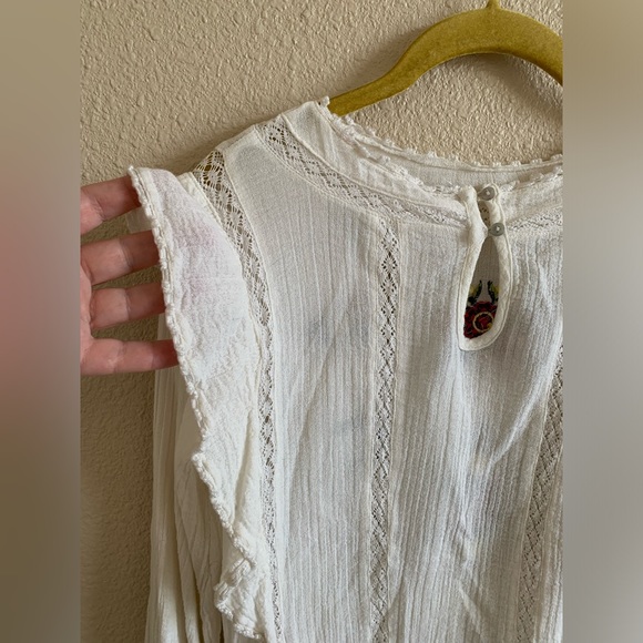 Free People floral Cottagecore embroidered boho top🌴 - Picture 6 of 7